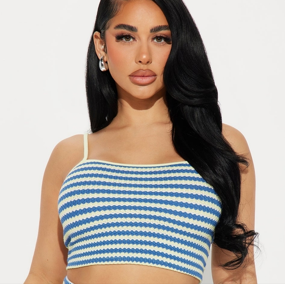 Fashion Nova Summer Fling Crochet Crop Top
